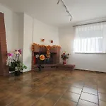 فيلة Sakura House *