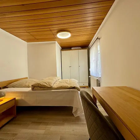 Sakura House